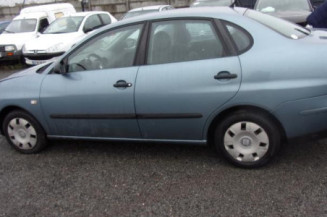 Retroviseur gauche SEAT CORDOBA 2