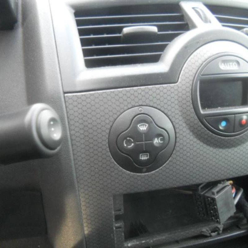 Retroviseur gauche RENAULT MEGANE 2 Photo n°10