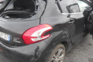 Moteur essuie glace arriere PEUGEOT 208 1