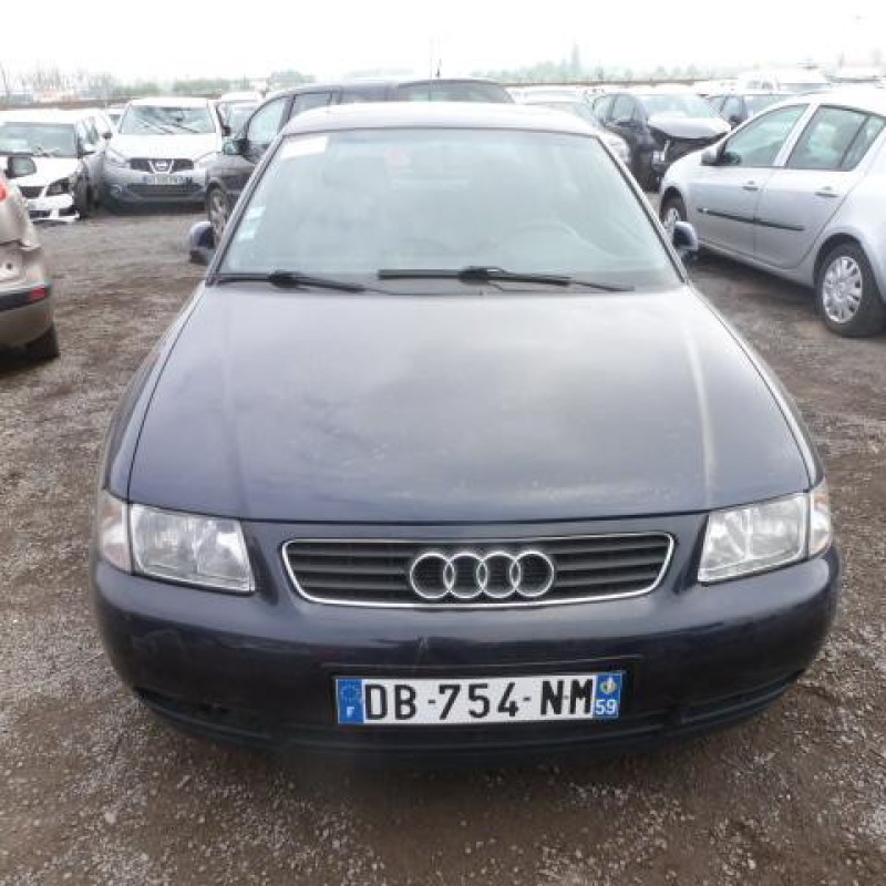 Porte avant droit AUDI A3 1 Photo n°4