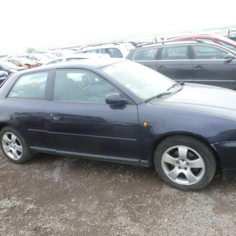 Retroviseur droit AUDI A3 1 Photo n°6