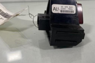 Bouton de warning OPEL CORSA D