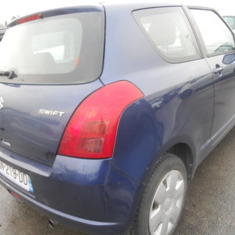 Retroviseur droit SUZUKI SWIFT 3 Photo n°6