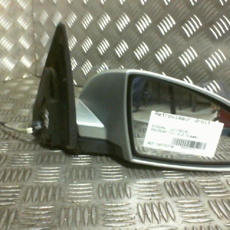 Retroviseur droit NISSAN PRIMERA 4 Photo n°1