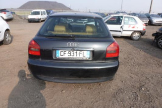 Porte avant droit AUDI A3 1