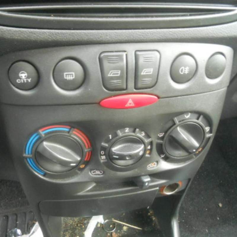 Retroviseur droit FIAT PUNTO 2 Photo n°10
