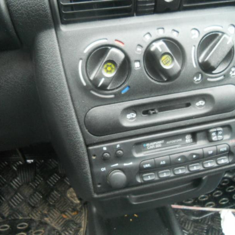 Ceinture avant gauche OPEL CORSA B Photo n°9