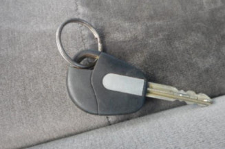 Serrure avant gauche CITROEN EVASION