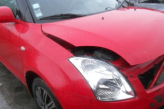 Malle/Hayon arriere SUZUKI SWIFT 3