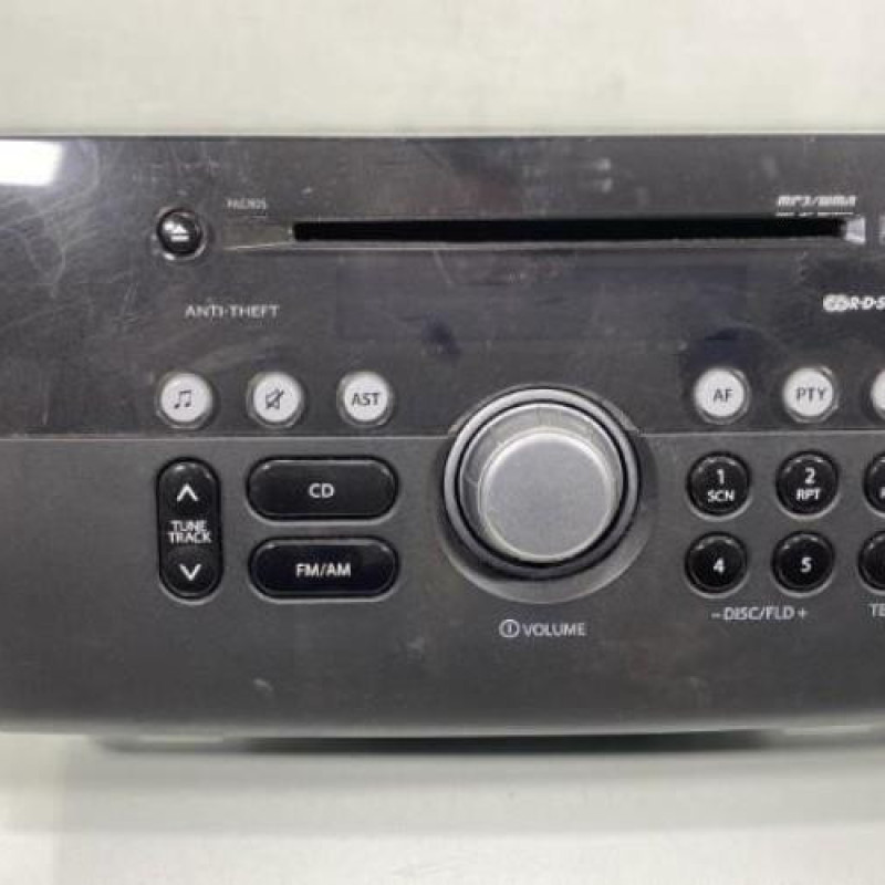 Autoradio d'origine SUZUKI SWIFT 3 Photo n°1