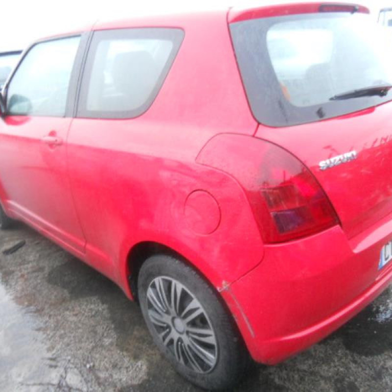 Autoradio d'origine SUZUKI SWIFT 3 Photo n°8