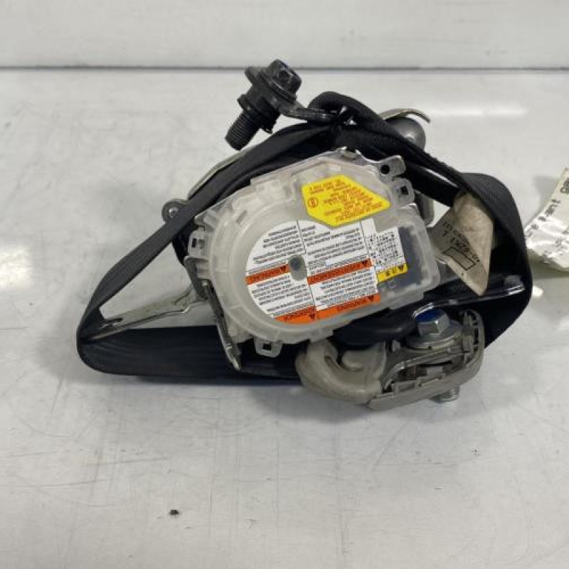 Pretensionneur de ceinture avant gauche SUZUKI SWIFT 3 Photo n°2