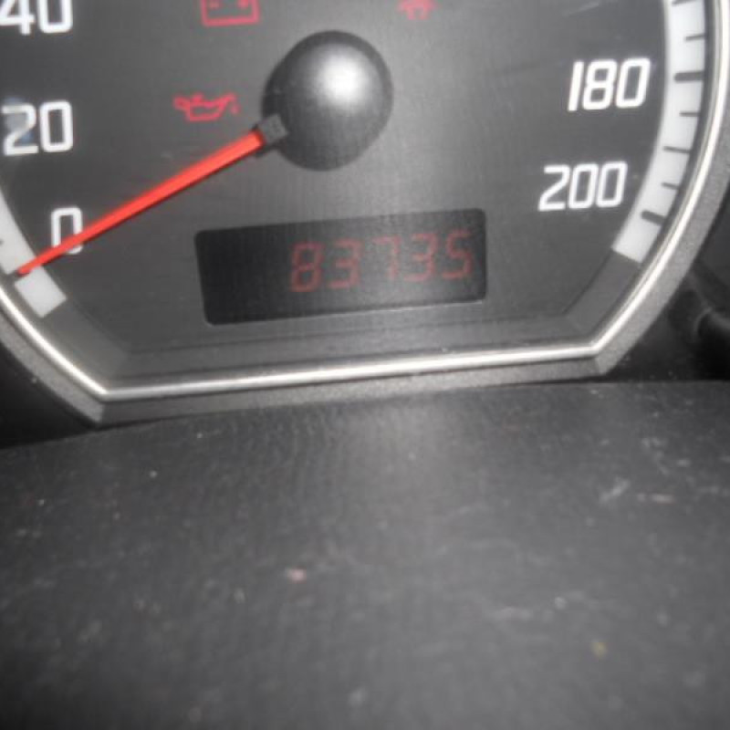 Pretensionneur de ceinture avant gauche SUZUKI SWIFT 3 Photo n°12
