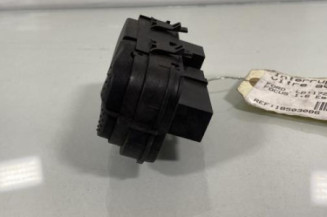 Interrupteur de leve vitre avant gauche FORD FOCUS 1