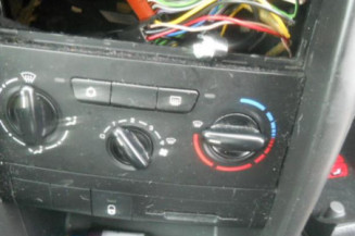 Bras essuie glace arriere PEUGEOT 207