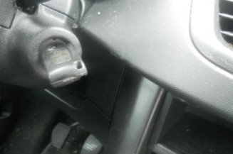 Bras essuie glace arriere PEUGEOT 207