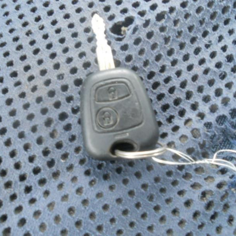 Traverse superieure CITROEN XSARA PICASSO Photo n°8