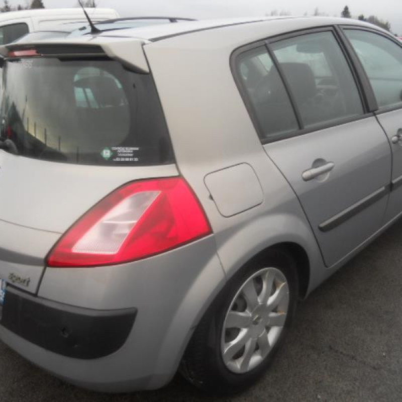 Traverse superieure RENAULT MEGANE 2 Photo n°4
