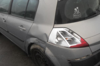 Traverse superieure RENAULT MEGANE 2