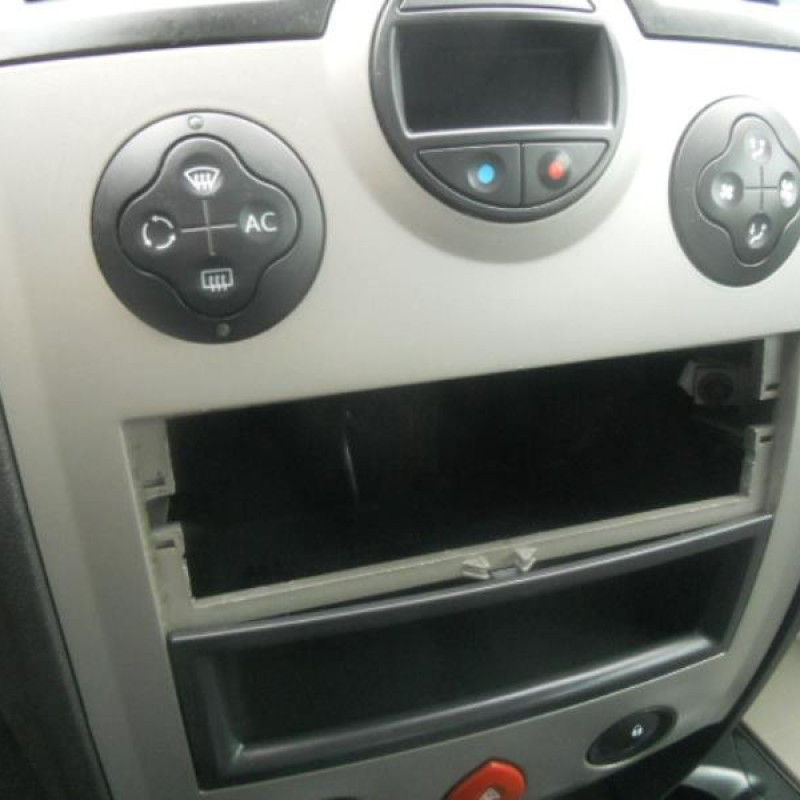 Traverse superieure RENAULT MEGANE 2 Photo n°7