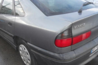 Bras essuie glace arriere RENAULT SAFRANE