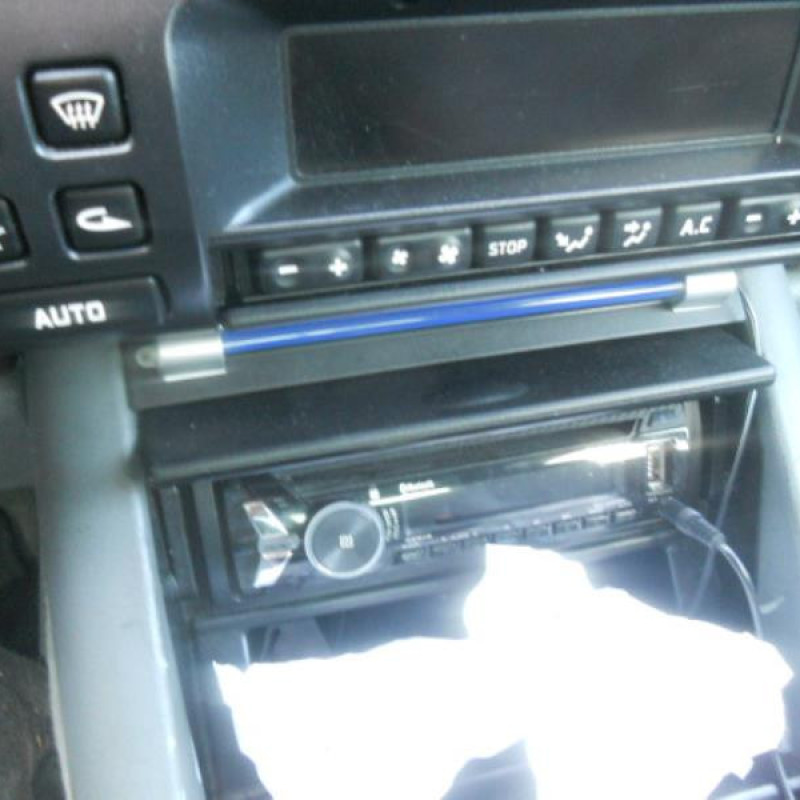 Bras essuie glace arriere RENAULT SAFRANE Photo n°6