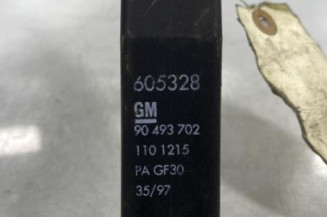 Serrure avant droit OPEL ASTRA F