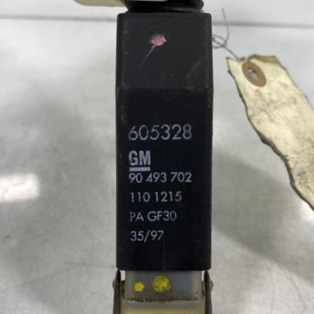 Serrure avant droit OPEL ASTRA F