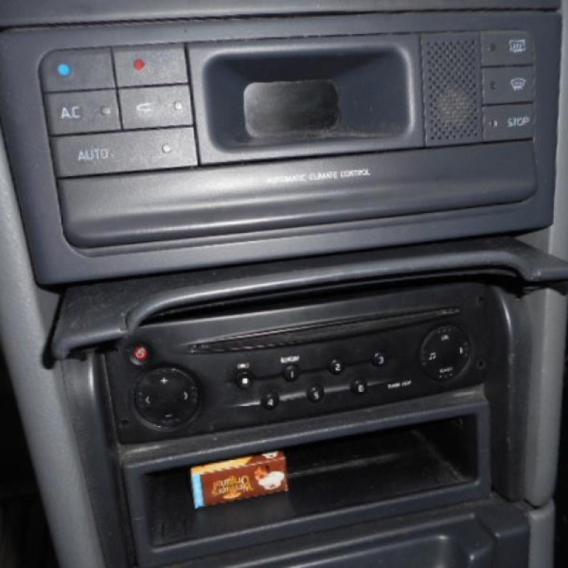 Leve vitre electrique arriere droit RENAULT LAGUNA 1 Photo n°11