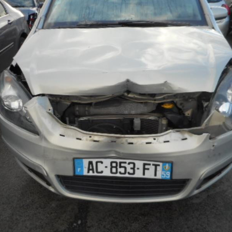 Pretensionneur de ceinture avant droit OPEL ZAFIRA B Photo n°5