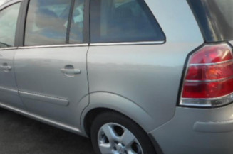 Pretensionneur de ceinture avant droit OPEL ZAFIRA B