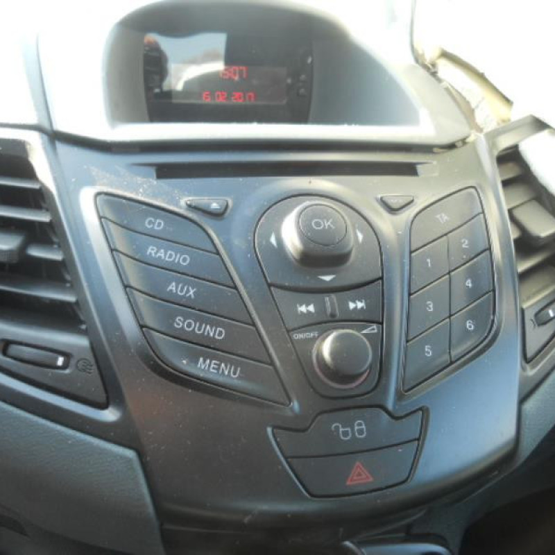 Boite a gants FORD FIESTA 6 Photo n°9
