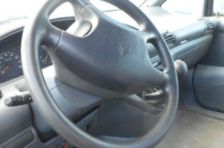 Serrure avant droit CITROEN EVASION