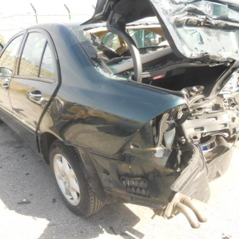 Porte arriere gauche MERCEDES CLASSE C 203 Photo n°8