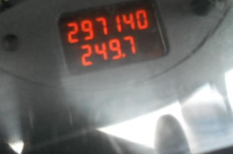 Poignee interieur arriere droit RENAULT CLIO 2