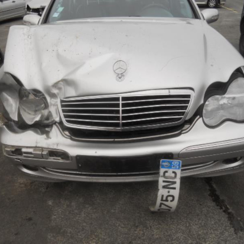 Leve vitre electrique avant droit MERCEDES CLASSE C 203 Photo n°3