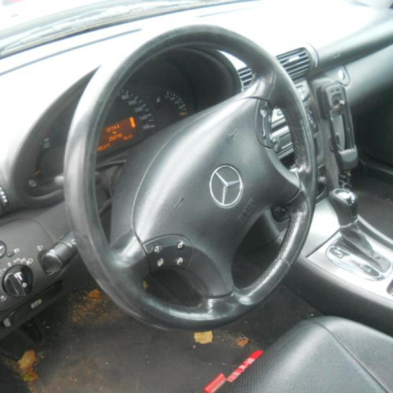 Leve vitre electrique avant droit MERCEDES CLASSE C 203 Photo n°7