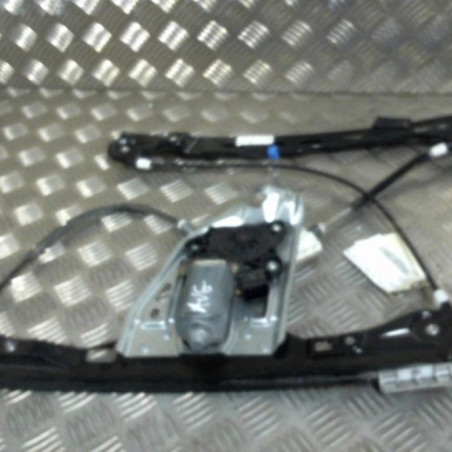 Leve vitre electrique avant gauche MERCEDES CLASSE C 203 Photo n°1