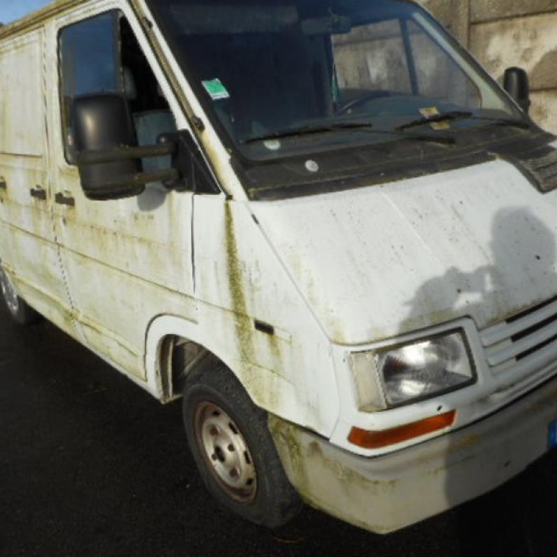 Traverse superieure RENAULT TRAFIC 1 Photo n°3