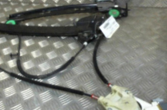 Leve vitre electrique avant droit NISSAN MICRA 3 Photo n°1