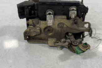 Serrure avant droit RENAULT R19 Photo n°1