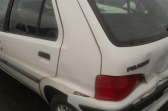 Interrupteur de leve vitre avant gauche PEUGEOT 106