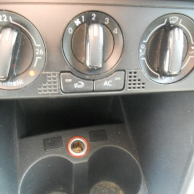 Autoradio d'origine VOLKSWAGEN POLO 5 Photo n°10