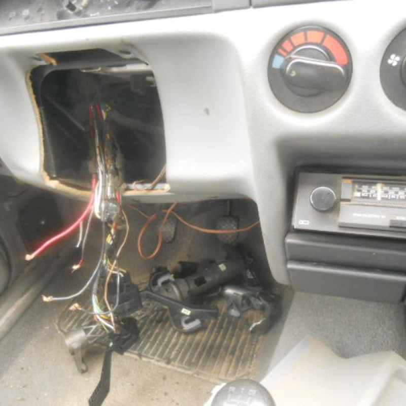 Retroviseur droit OPEL CORSA A Photo n°9