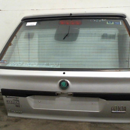 Malle/Hayon arriere SKODA FELICIA Photo n°1