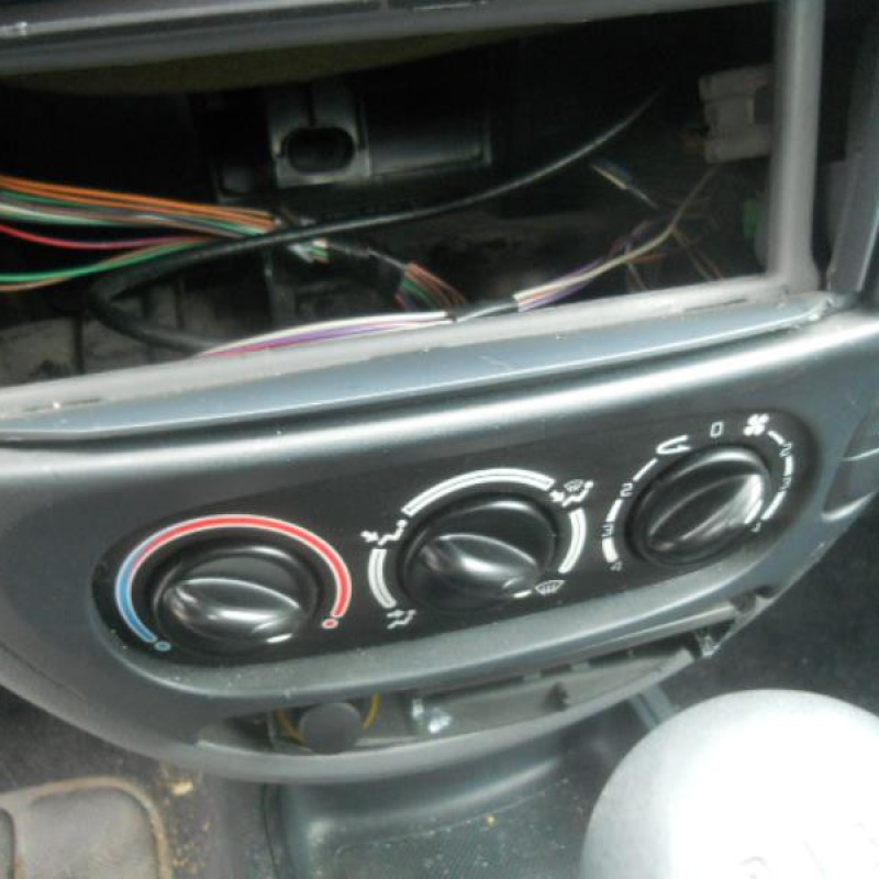 Traverse superieure RENAULT MEGANE 1 Photo n°8