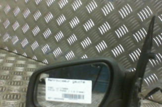 Retroviseur gauche FORD FOCUS 2 Photo n°1