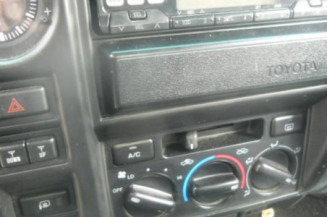 Bras essuie glace arriere TOYOTA LAND CRUISER 3 J90