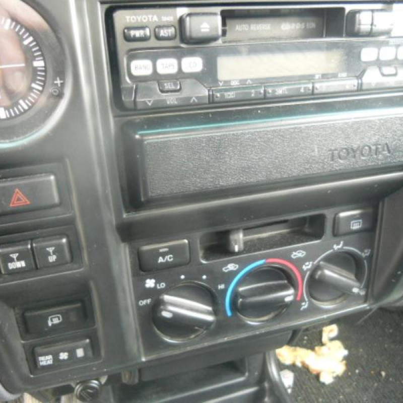 Bras essuie glace arriere TOYOTA LAND CRUISER 3 J90 Photo n°8