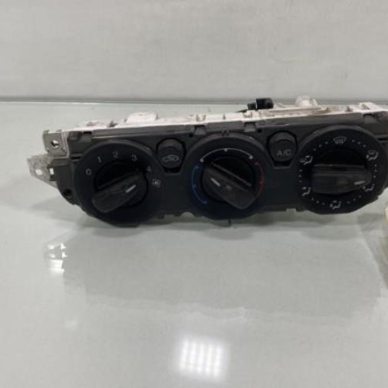 Commande chauffage FORD FOCUS 2 Photo n°1